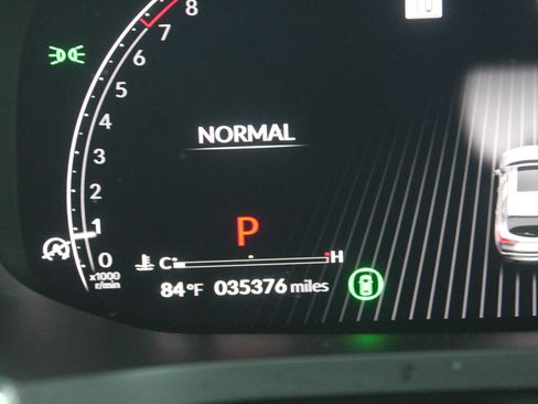 Used 2024 Acura MDX FWD w/ Technology Package image 9