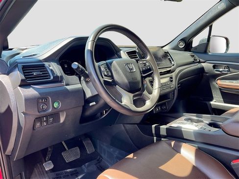 Used 2025 Honda Ridgeline RTL image 9