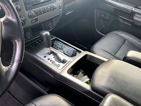 Used 2013 Nissan Armada Platinum image 15