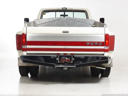 Used 1990 Ford F350 2WD Regular Cab image 5