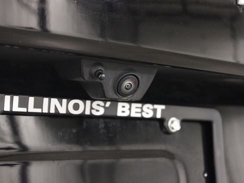 Used 2025 GMC Yukon Denali AWD/4WD image 12
