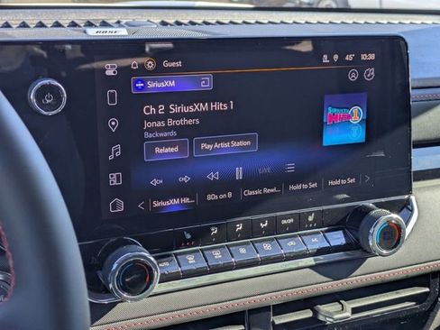 New 2026 Chevrolet Colorado Z71 w/ Technology Package image 16