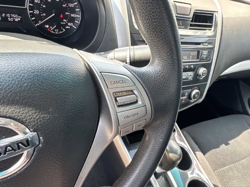 Used 2014 Nissan Altima 2.5 S FWD image 23