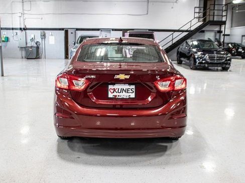 Used 2016 Chevrolet Cruze LT w/ Sun And Sound Package image 6