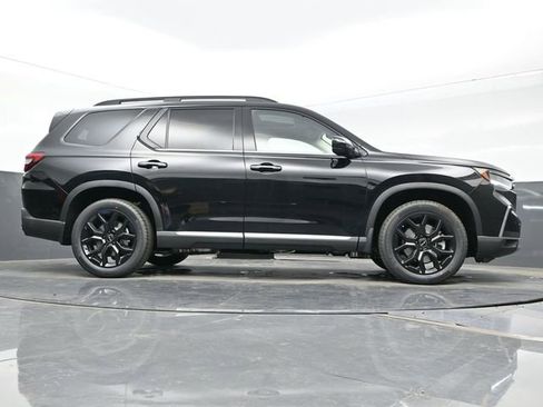 Used 2025 Honda Pilot Touring image 26