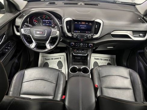 Used 2020 GMC Terrain SLT image 17