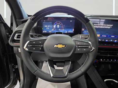 New 2026 Chevrolet Traverse High Country image 17