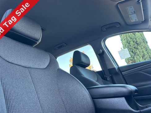 Used 2019 Hyundai Santa Fe SE image 17
