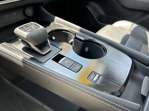 Certified 2023 Nissan Rogue SL FWD image 37