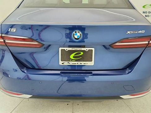 Used 2025 BMW i5 xDrive40 w/ Premium Package AWD/4WD image 11