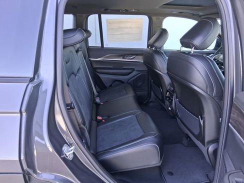 New 2026 Jeep Grand Cherokee Altitude RWD image 23