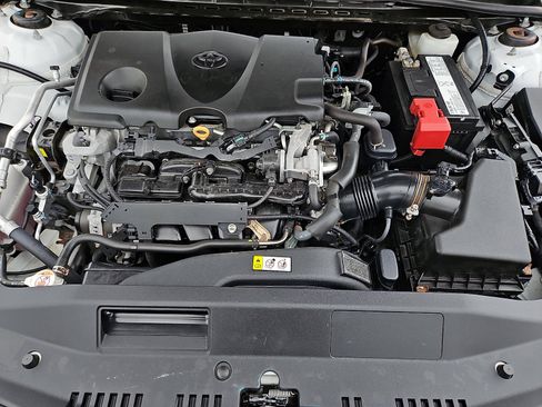 Used 2019 Toyota Camry XSE w/ Carpet Mat Package image 29