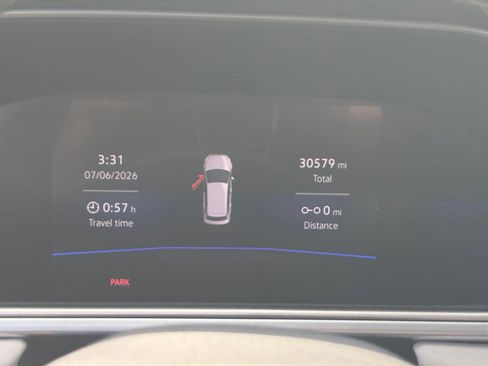 Used 2025 Volkswagen Taos SE FWD image 36