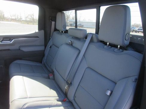 New 2026 GMC Sierra 1500 SLT w/ SLT Premium Plus Package image 15