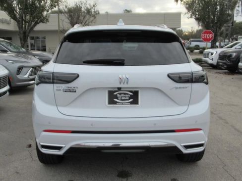 New 2026 Buick Envision Avenir image 5