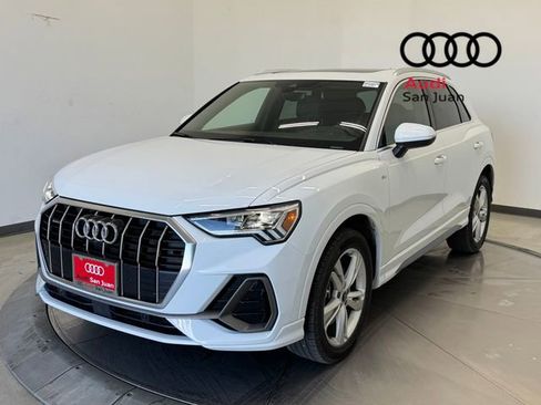 Used 2022 Audi Q3 2.0T Premium Plus w/ Premium Plus Package image 15