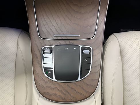 Used 2023 Mercedes-Benz E 350 4MATIC Sedan w/ Premium Package image 24