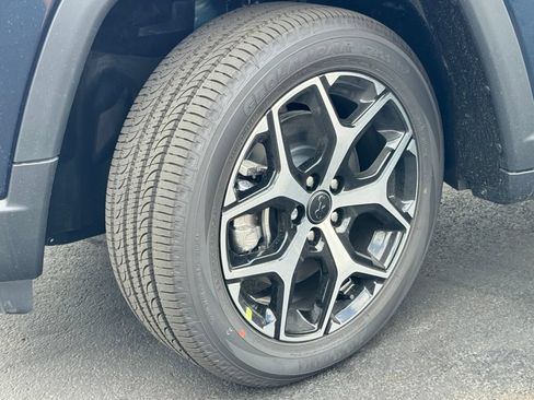 New 2026 Jeep Compass Limited AWD/4WD image 9