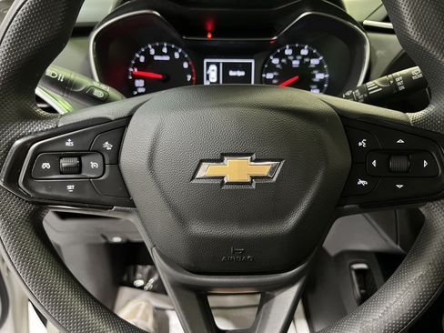 Used 2023 Chevrolet TrailBlazer LT w/ Convenience Package AWD/4WD image 22