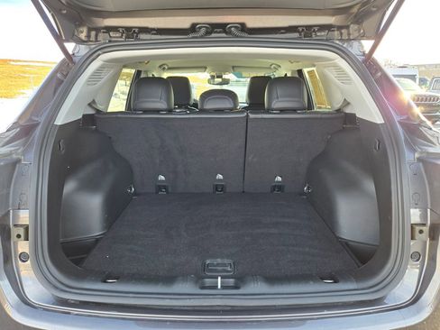 Used 2022 Jeep Compass Limited image 27