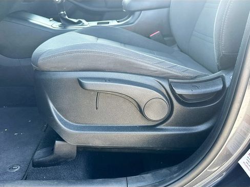 Used 2017 Kia Sorento AWD image 18