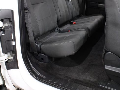 Used 2015 Ford F150 XLT w/ Equipment Group 302A Luxury image 28