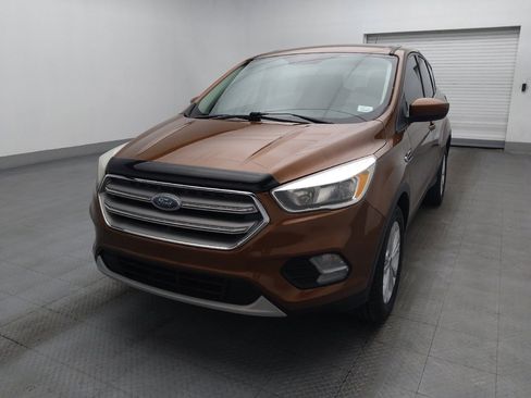 Used 2017 Ford Escape SE FWD image 15