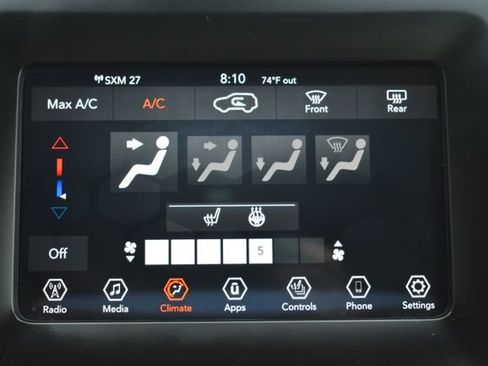 Used 2021 Jeep Cherokee Latitude Plus AWD/4WD image 25