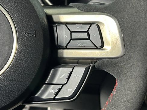 Used 2019 Ford Mustang Shelby GT350R w/ GT350R Equipment Group 920A RWD image 28