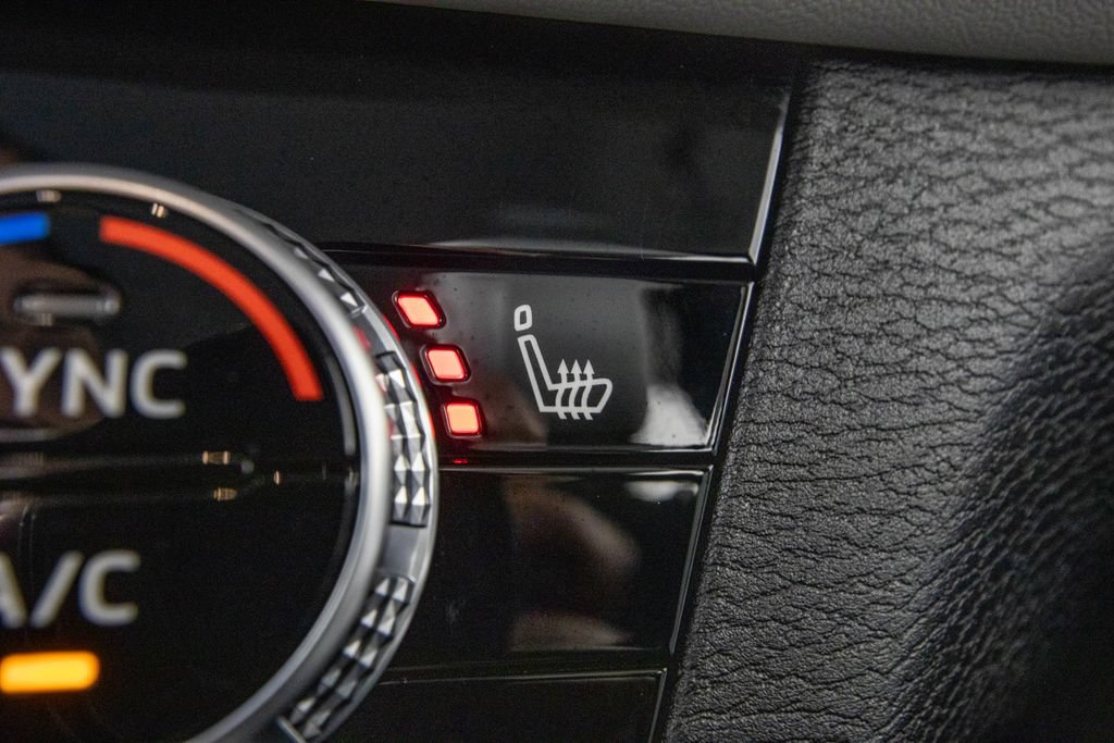 Used 2025 Mitsubishi Outlander SE FWD image 26