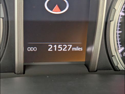 Used 2024 Toyota 4Runner Limited AWD/4WD image 14
