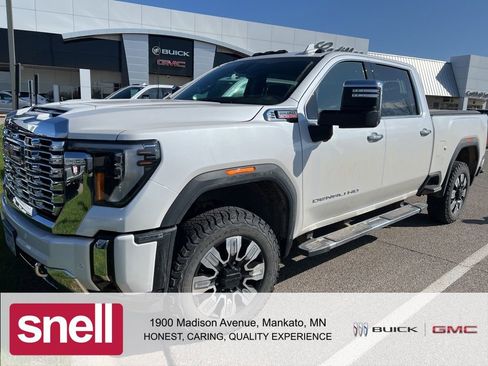 Used 2025 GMC Sierra 3500 Denali w/ Technology Package image 1