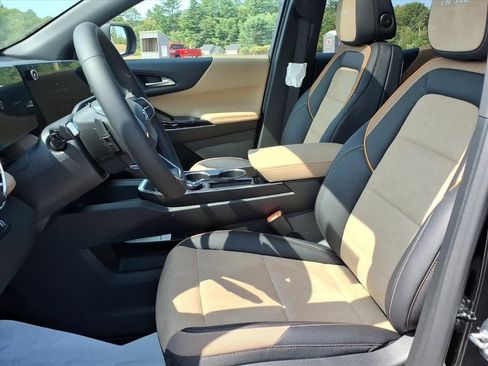 New 2026 Chevrolet Equinox ACTIV FWD image 13