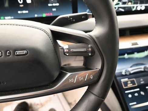 Used 2024 Lucid Air Touring image 18