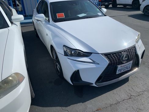 Used 2017 Lexus IS 200t F Sport w/ F Sport Package RWD image 4