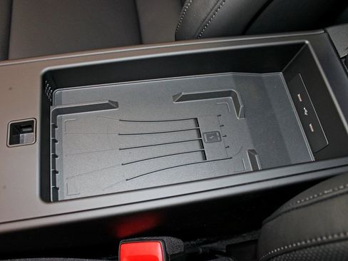 New 2026 Porsche 911 Carrera 4S image 36