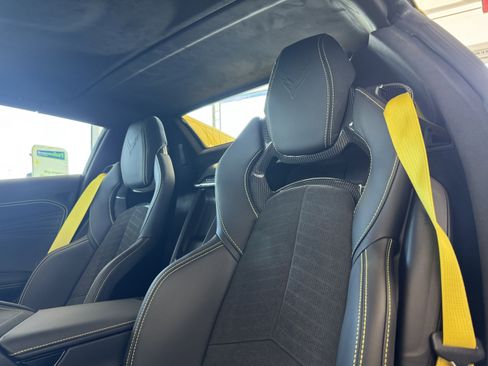 New 2026 Chevrolet Corvette Z06 w/ Stealth Interior Trim Package RWD image 15