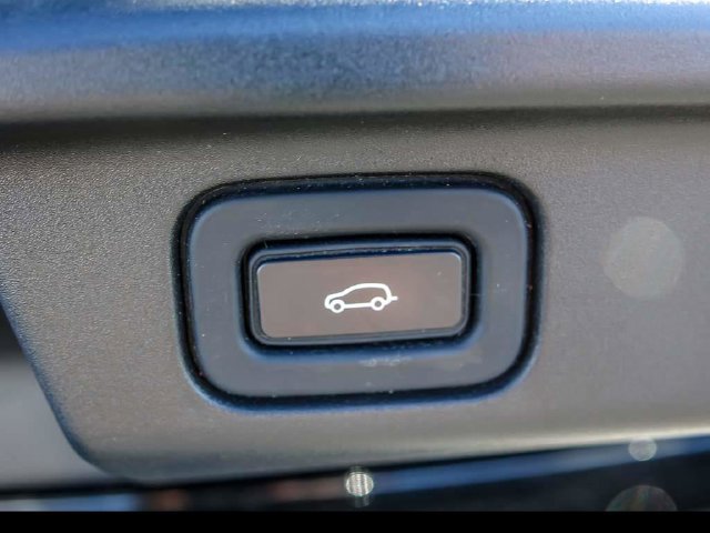 Used 2023 Land Rover Range Rover SE AWD/4WD image 30