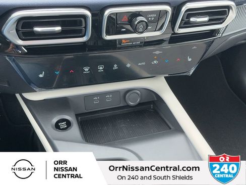 New 2026 Nissan Sentra SL w/ Floor Mat Package FWD image 24