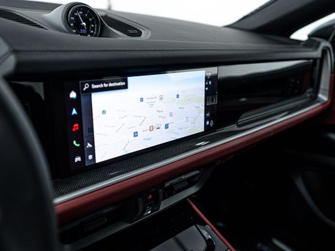 New 2026 Porsche Cayenne S image 16