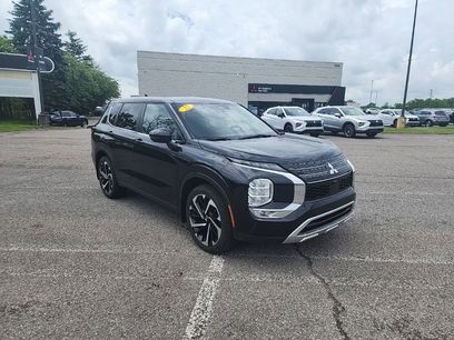 Used 2022 Mitsubishi Outlander SE