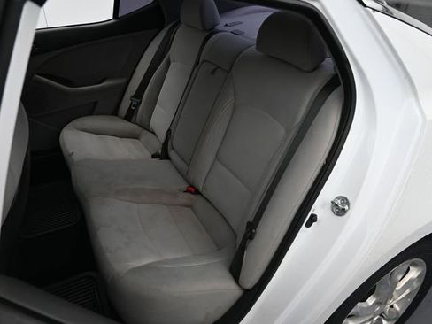 Used 2013 Kia Optima LX image 24