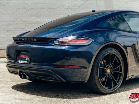 Used 2018 Porsche 718 Cayman RWD image 38