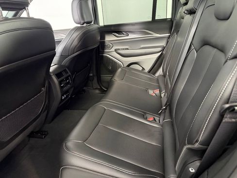 Used 2025 Jeep Grand Cherokee Limited 4xe image 26