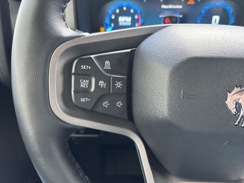 Used 2025 Ford Bronco Badlands AWD/4WD image 15