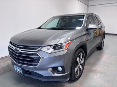 Used 2020 Chevrolet Traverse LT w/ LT Premium Package