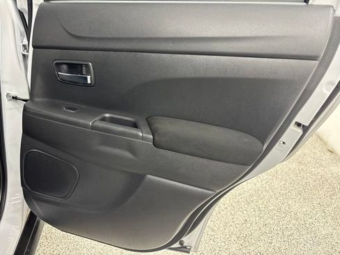 Used 2024 Mitsubishi Outlander Sport AWD image 18