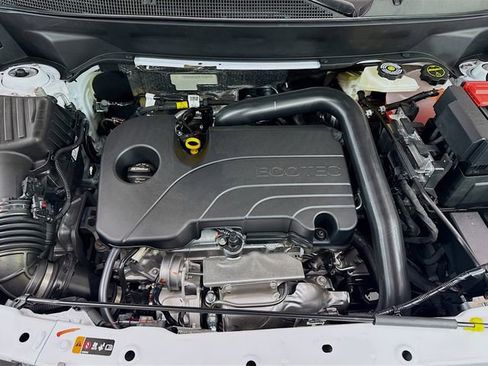 New 2026 Chevrolet Equinox LT image 32