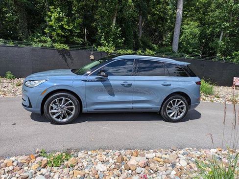 Used 2024 Lincoln Corsair Grand Touring w/ Equipment Group 301A AWD/4WD image 2