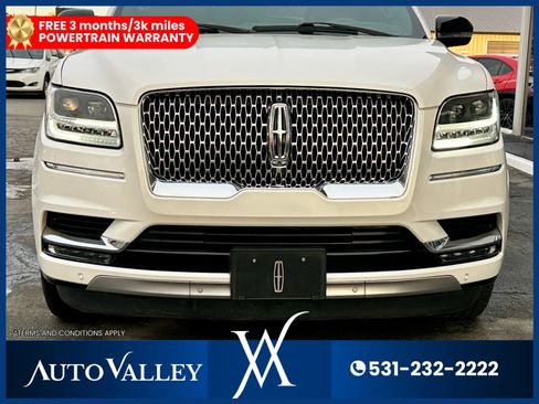 Used 2018 Lincoln Navigator Reserve w/ Technology Package image 11
